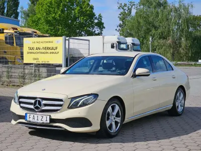 Gebraucht Mercedes E200 Avantgarde 160 PS (117 kW) 2017 Hellelfenbein  unilack Limousine