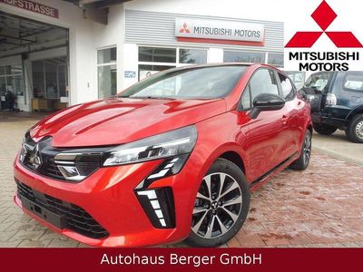 Neu Mitsubishi Colt Plus 91 PS (66 kW) 2025 Rot Limousine
