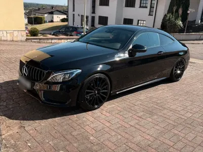 Gebraucht Mercedes 200 185 PS (136 kW) 2017 Schwarz Coupé