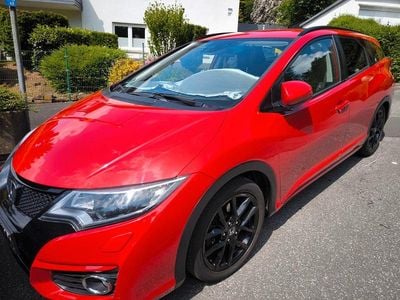 Second-hand Honda Civic Elegance 120 CP (88 kW) 2015 Roșu Break