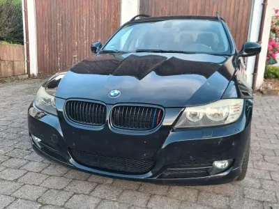Gebraucht BMW 316 123 PS (90 kW) 2008 Schwarz Kombi