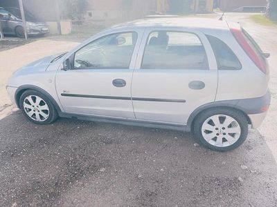 Gebraucht Opel Corsa 75 PS (55 kW) 2003 Grün Kleinwagen