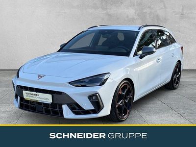 Weiß Gebraucht 2025 Cupra Leon VZ Kombi | 36.990 € (Superpreis)