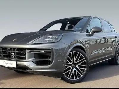 Nuova Porsche Cayenne Black Edition 470 CV (345 kW) 2025 Grigio SUV