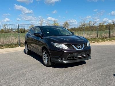Gebraucht Nissan Qashqai 115 PS (84 kW) 2014 SUV