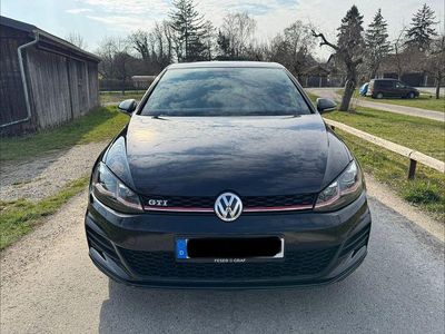 Gebraucht VW Golf VII GTI 230 PS (169 kW) 2018 Schwarz Limousine