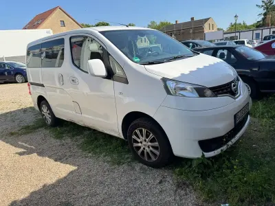 Gebraucht Nissan Evalia Tekna 110 PS (80 kW) 2016 Weiß Van / Kleinbus