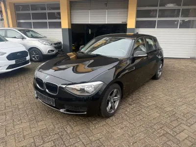 Gebraucht BMW 116 136 PS (100 kW) 2011 Schwarz Kleinwagen
