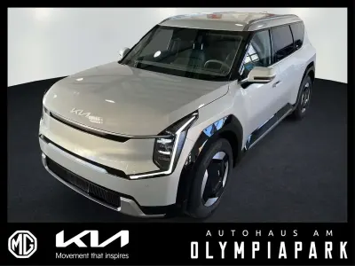 Neu Kia EV9 Earth 150 kW (204 PS) 2025 Silber SUV