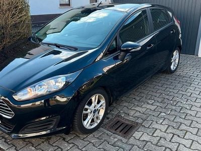 Gebraucht Ford Fiesta 75 PS (55 kW) 2014 Schwarz Kleinwagen