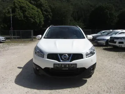 Gebraucht Nissan Qashqai +2 Tekna 150 PS (110 kW) 2012 Weiß SUV