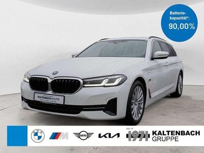 Gebraucht BMW 530e 292 PS (214 kW) 2022 Weiß Kombi