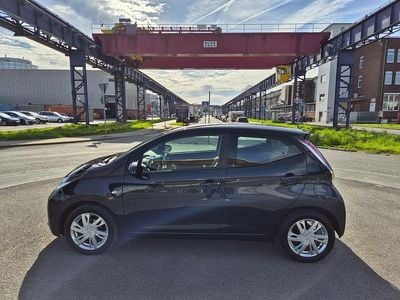 Usata Toyota Aygo X-play 69 CV (50 kW) 2018 Nero Utilitaria