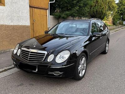 Mercedes E280