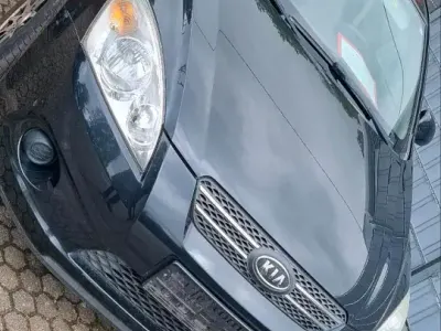 Używany Kia Ceed 125 KM (91 kW) 2009 Czarny Hatchback
