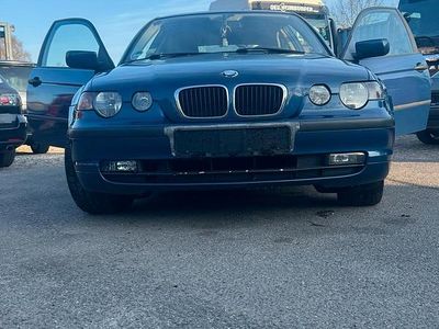 Gebraucht BMW 316 115 PS (84 kW) 2001 Blau Coupé