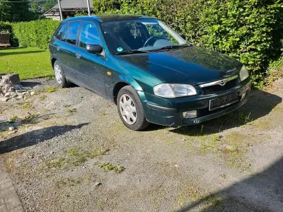 Gebraucht Mazda 323 1999 Grün Kleinwagen