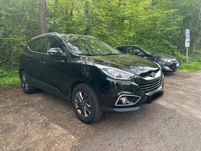 Second-hand Hyundai Tucson 135 CP (99 kW) 2014 Negru SUV