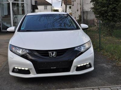Gebraucht Honda Civic Sport 99 PS (72 kW) 2014 Weiß Limousine