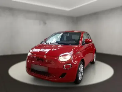 Gebraucht Fiat 500e 69 kW (95 PS) 2022 Rot