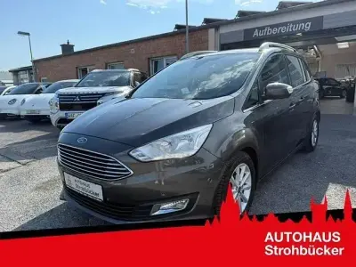 Gebraucht Ford Grand C-Max Titanium 150 PS (110 kW) 2017 Grau Van / Kleinbus