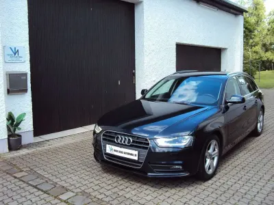 Gebraucht Audi A4 Ambition 143 PS (105 kW) 2013 Blau Kombi
