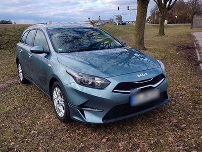 Gebraucht Kia Ceed Sportswagon Edition 7 101 PS (74 kW) 2023 Grün Kombi