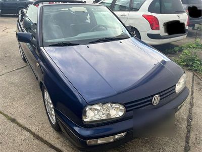 Gebraucht VW Golf Cabriolet 90 PS (66 kW) 1996 Blau Cabrio
