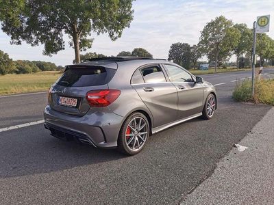 Mercedes A45 AMG