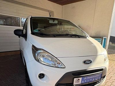 Gebraucht Ford Ka Ambiente 69 PS (50 kW) 2011 Weiß Kleinwagen