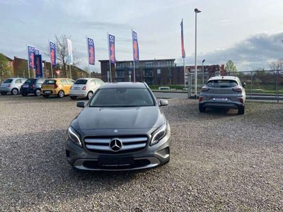 gebraucht Mercedes GLA200 GLA 200 GLA -KlasseCDI / d