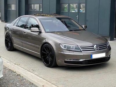 VW Phaeton