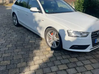 Gebraucht Audi A4 Comfort 170 PS (125 kW) 2013 Weiß Kombi