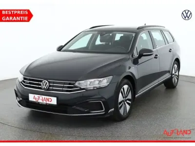 Gebraucht VW Passat 218 PS (160 kW) 2021 Uranograu Kombi