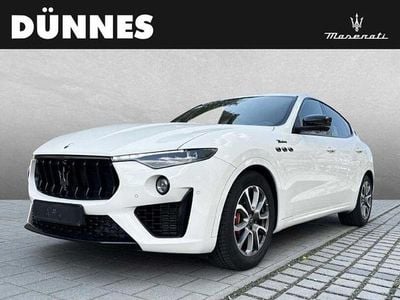 Usata Maserati Levante 350 CV (257 kW) 2022 Bianco SUV