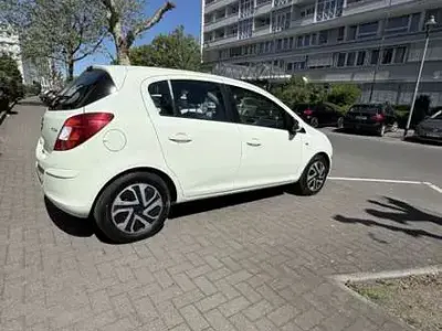 Gebraucht Opel Corsa Active 95 PS (69 kW) 2013 Kleinwagen