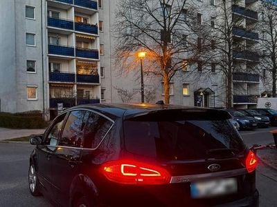 Usata Ford S-MAX S 200 CV (147 kW) 2013 Nero Monovolume