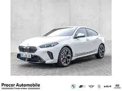 Gebraucht BMW 216 122 PS (89 kW) 2026 Weiß (alpinweiss iii) Coupé