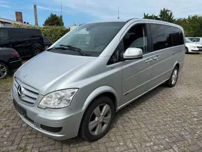 Gebraucht Mercedes Viano 143 PS (105 kW) 2013 Silber Van / Kleinbus