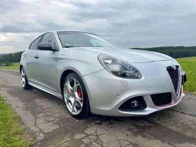 Gebraucht Alfa Romeo Giulietta Quadrifoglio Verde 175 PS (128 kW) 2014 (silverstone grau) Limousine