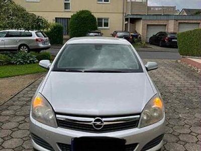 Opel Astra GTC
