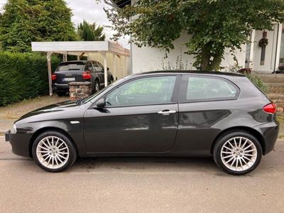 Alfa Romeo 147