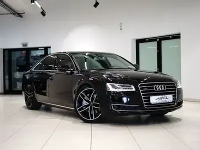 Usata Audi A8 Design 385 CV (283 kW) 2015 Nero Berlina