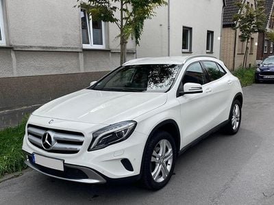 Mercedes GLA180