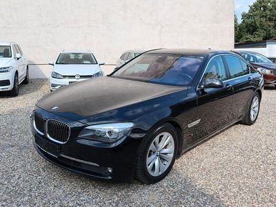 BMW 750