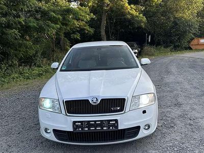Beige Gebraucht 2007 Skoda Octavia vRS Kombi | 2.700 € (Fairer Preis)