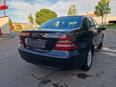 Mercedes C220