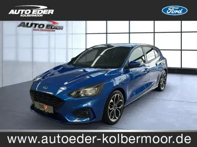 Gebraucht Ford Focus ST-Line X 125 PS (91 kW) 2021 Dynamicblau (blau) Limousine