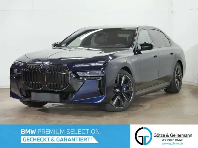 Gebraucht BMW i7 M Sport 484 kW (659 PS) 2025 Blau Limousine
