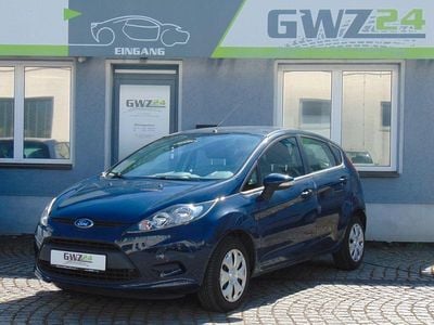 Second-hand Ford Fiesta Trend 60 CP (44 kW) 2011 Albastru Hatchback
